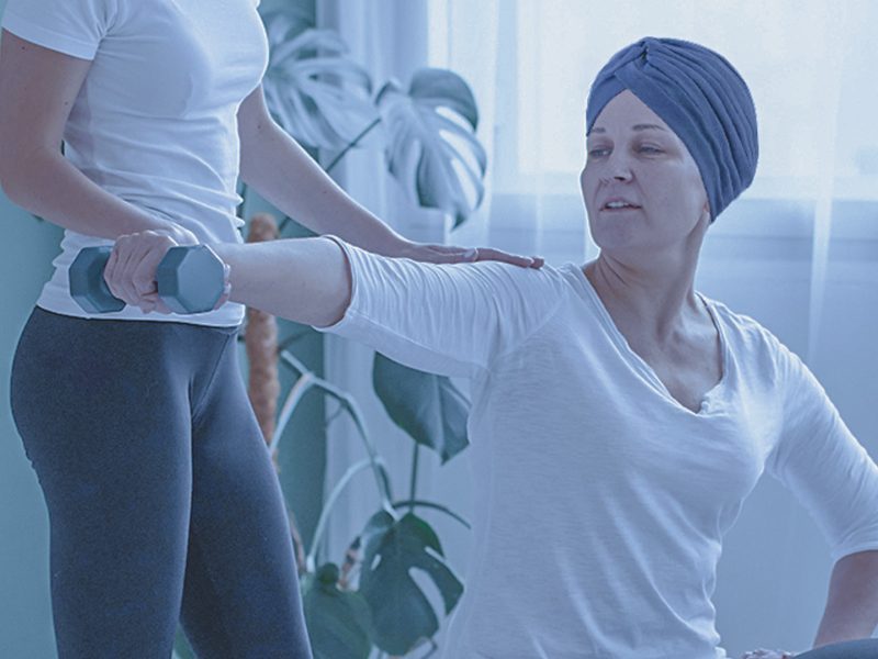 terapia-fisica-paciente-cancer